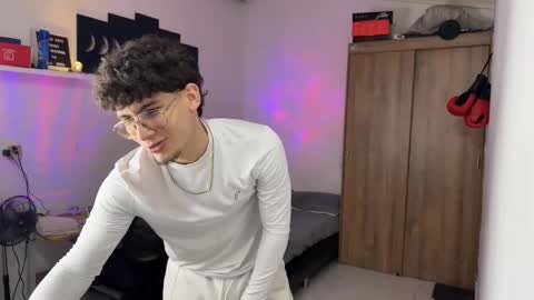 Snapshot of kisan_smith chatting on November 21, 1:48 am Kisan online show from November 21, 1:48 am