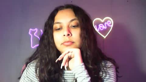 kiss_ameliaa online show from February 24, 10:15 am