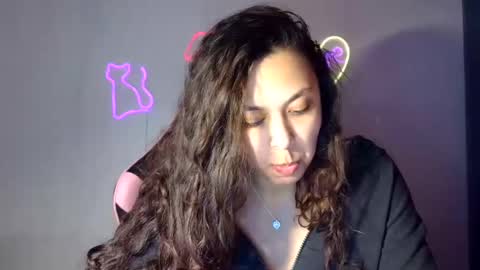 kiss_ameliaa online show from February 25, 6:09 pm