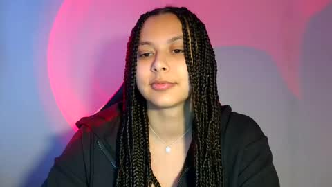 kiss_ameliaa online show from March 7, 7:52 am