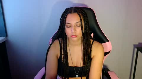 kiss_ameliaa online show from March 11, 8:30 am