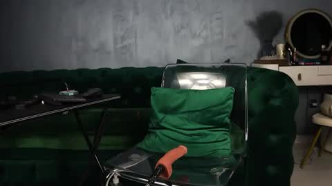 kiss_katy online show from November 25, 11:27 pm