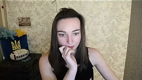 Snapshot of kiss_shy chatting on January 17, 9:39 am Valeria online show from January 17, 9:39 am