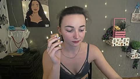 Snapshot of kiss_shy chatting on January 30, 9:25 am Valeria online show from January 30, 9:25 am