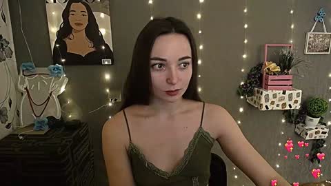 Snapshot of kiss_shy chatting on February 3, 6:45 am Valeria online show from February 3, 6:45 am