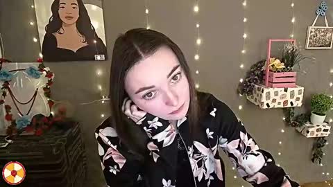 Snapshot of kiss_shy chatting on February 12, 9:42 am Valeria online show from February 12, 9:42 am