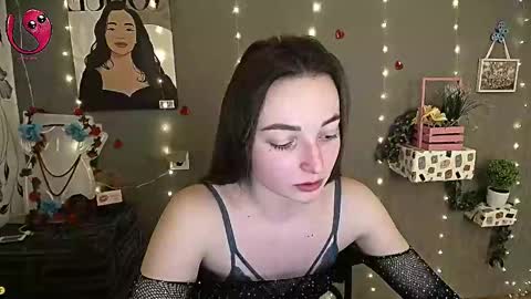 Snapshot of kiss_shy chatting on March 2, 10:14 am Valeria online show from March 2, 10:14 am