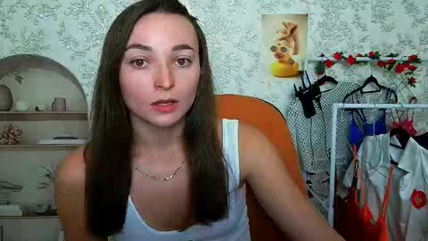 Snapshot of kiss_shy chatting on October 9, 2:26 pm Valeria online show from October 9, 2:26 pm