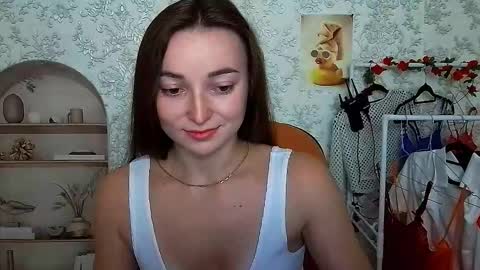 Snapshot of kiss_shy chatting on October 12, 2:05 pm Valeria online show from October 12, 2:05 pm