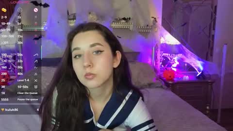 Snapshot of kisses_eva chatting on October 17, 11:57 am Hot Eva online show from October 17, 11:57 am