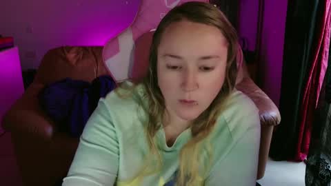 kissica online show from January 23, 3:43 pm