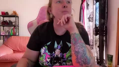 kissica online show from September 30, 9:58 am