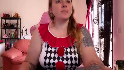 kissica online show from October 24, 9:49 am