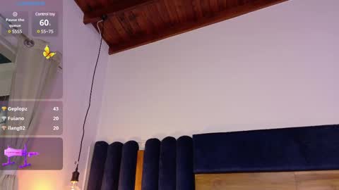 Kissing Company online show from February 20, 9:55 am