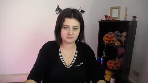 kissleoxx online show from November 11, 1:33 pm