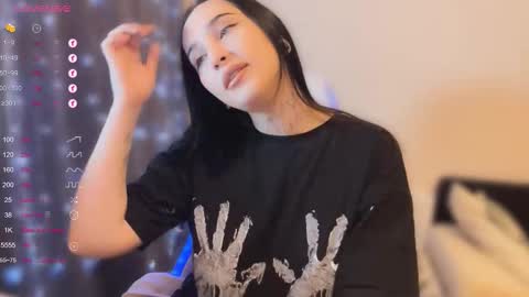 Snapshot of kissmenastya chatting on October 24, 7:54 pm Nastya online show from October 24, 7:54 pm