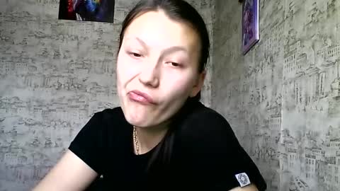 Snapshot of kiti_kitiss chatting on February 20, 12:04 pm kiti_kitiss online show from February 20, 12:04 pm