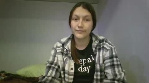 Snapshot of kiti_kitiss chatting on November 15, 4:03 pm kiti_kitiss online show from November 15, 4:03 pm