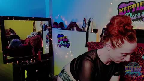 Kittie Purry online show from January 18, 4:04 am