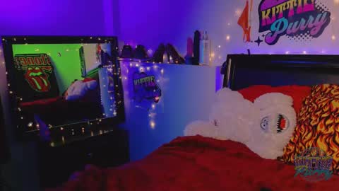 Kittie Purry online show from February 18, 3:53 am