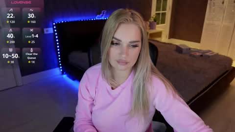 kittiliza online show from October 31, 10:44 pm