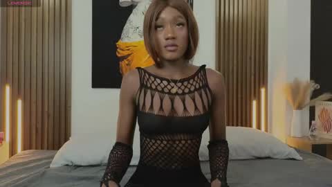 Kitty Bombon online show from November 10, 7:35 pm