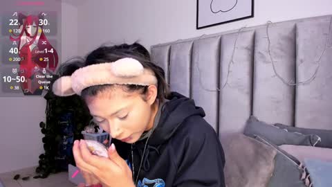 Camila online show from January 31, 2:37 am