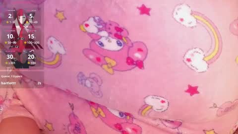 Camila online show from February 18, 8:49 am