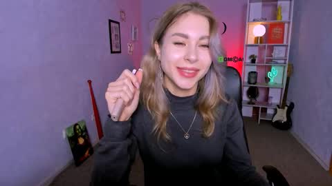 kitty online show from November 17, 7:25 am