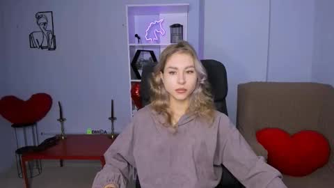 kitty online show from November 20, 6:46 am