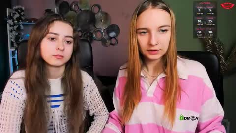 kitty online show from November 30, 10:19 am