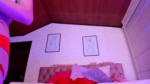 Kitty online show from October 4, 9:18 am