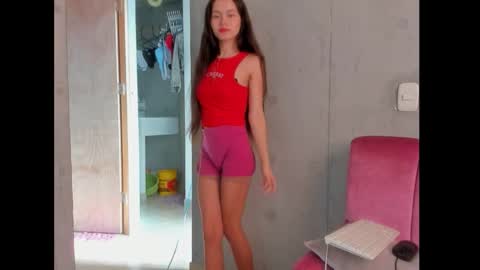 Snapshot of kitty_rose6147 chatting on November 5, 12:16 pm kitty rose online show from November 5, 12:16 pm