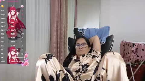 Snapshot of kittybabe0528 chatting on October 26, 8:37 pm kittybabe0528 online show from October 26, 8:37 pm