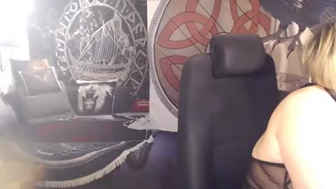 Michelle online show from February 28, 10:52 am