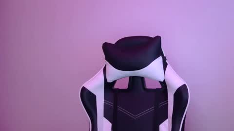 Snapshot of kleokills chatting on January 2, 5:24 am kleokills online show from January 2, 5:24 am