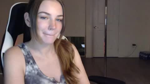 Snapshot of kleokills chatting on February 4, 3:11 am kleokills online show from February 4, 3:11 am