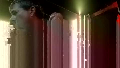 Snapshot of knock2wice1975 chatting on October 15, 2:01 am knock2wice1975 online show from October 15, 2:01 am