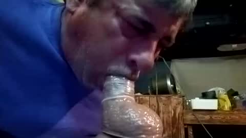 Snapshot of knock2wice1975 chatting on November 22, 5:28 am knock2wice1975 online show from November 22, 5:28 am