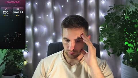 Sweet boy online show from February 3, 7:10 pm