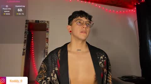 Koddy Independent model online show from November 28, 4:42 pm