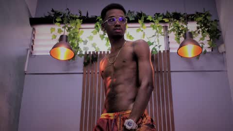 kofi online show from February 25, 7:25 pm