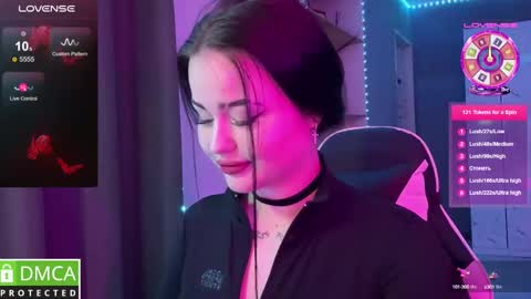 Mia online show from January 5, 10:40 pm