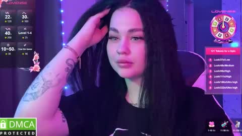 Mia online show from March 11, 11:48 pm