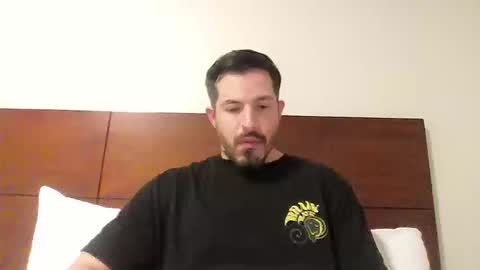 kolombianox online show from October 17, 3:42 am