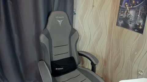 Snapshot of konnor_deviant chatting on December 8, 9:08 pm konnor_deviant online show from December 8, 9:08 pm