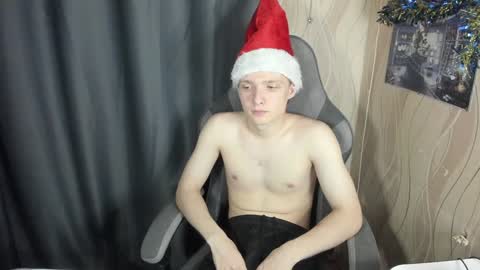 Snapshot of konnor_deviant chatting on December 25, 1:53 am konnor_deviant online show from December 25, 1:53 am