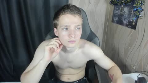 Snapshot of konnor_deviant chatting on January 1, 6:59 pm konnor_deviant online show from January 1, 6:59 pm
