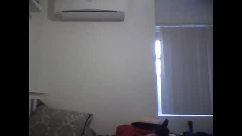 Snapshot of kookedkia420 chatting on February 19, 7:39 am kookedkia420 online show from February 19, 7:39 am