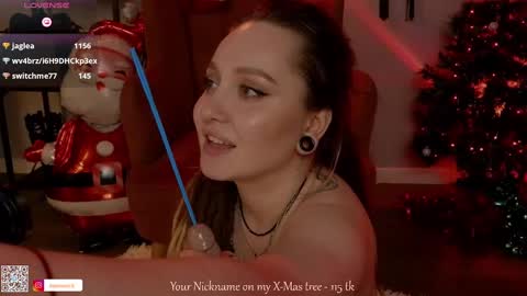 Snapshot of koracrosbie chatting on December 17, 7:26 pm Kora TG channel online show from December 17, 7:26 pm